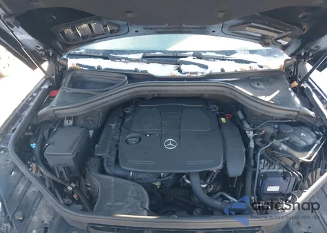 2015 Mercedes-Benz Ml 350 4Matic z USA, uszkodzony, nr VIN 4JGDA5HB4FA597900